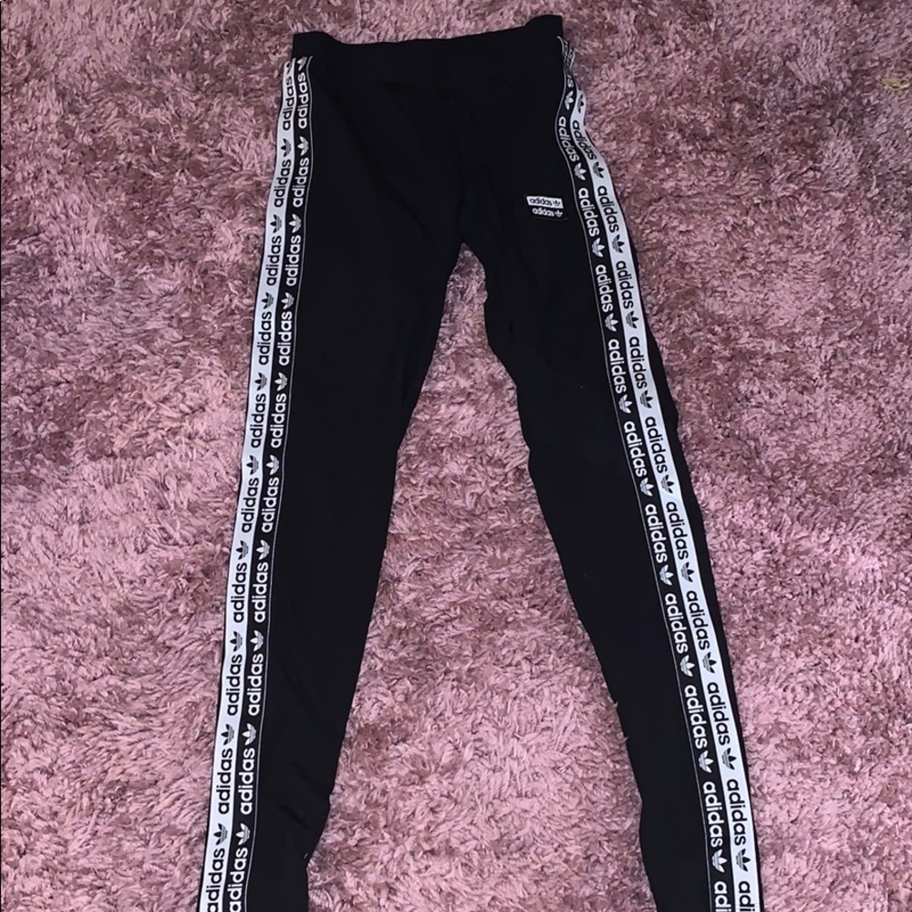 Adidas leggings